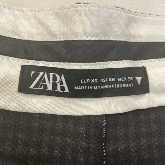 Houndstooth Zara shorts XS - Picture 4 of 7